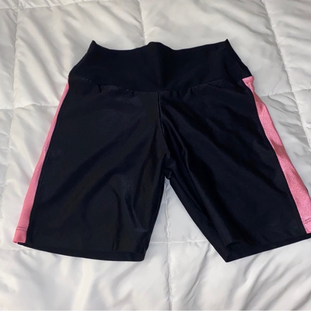 Booty by Brabants track shorts and sports bra - Picture 3 of 6